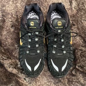 Shox Nike shoes by Neymar